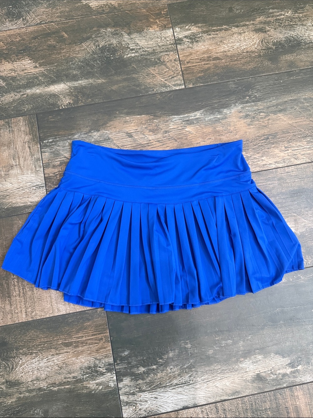 GoldHinge XL Pleated Tennis Skirt in Royal Blue